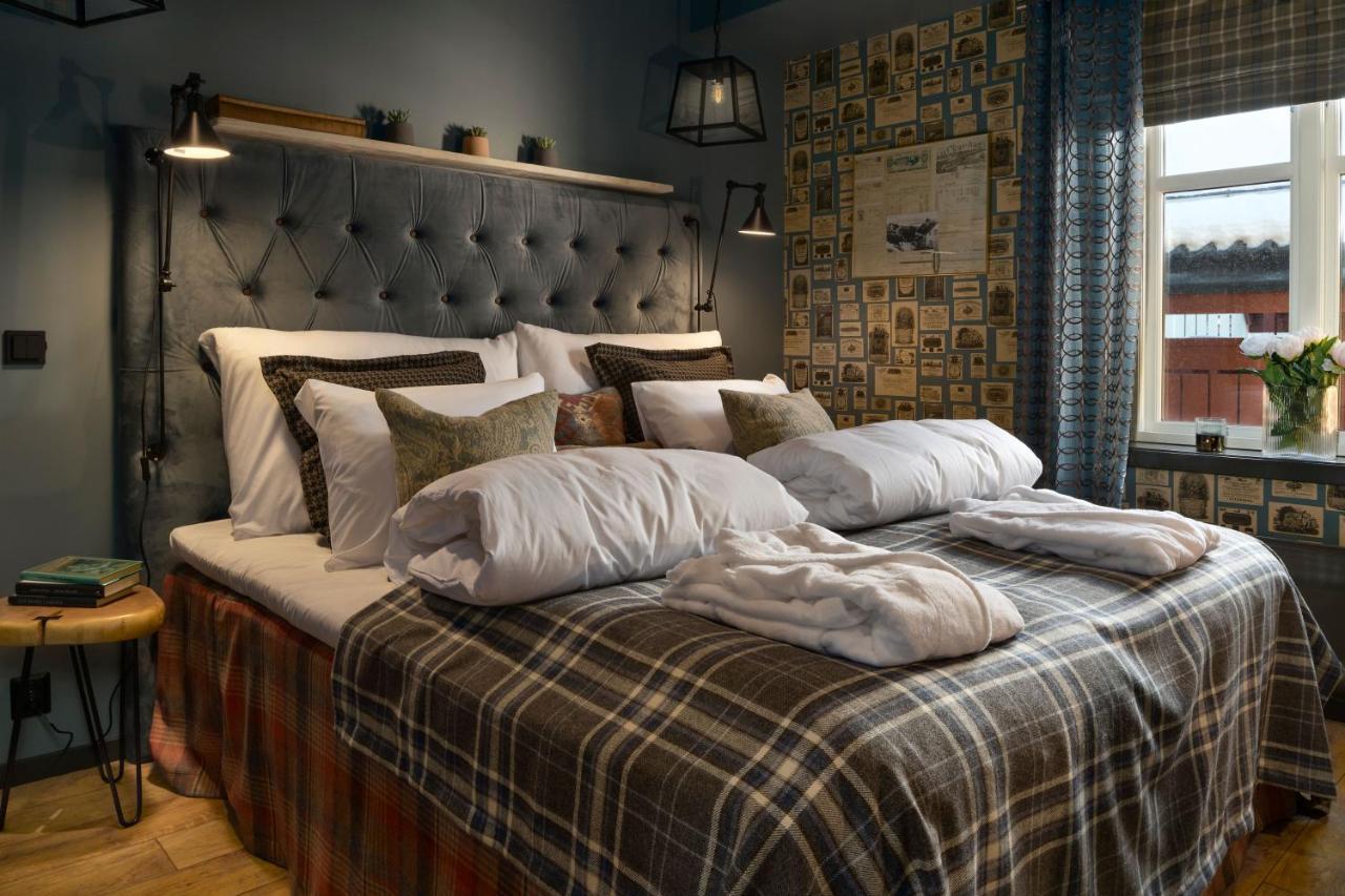 Hotel Knutholmen à Kalvåg Extérieur photo