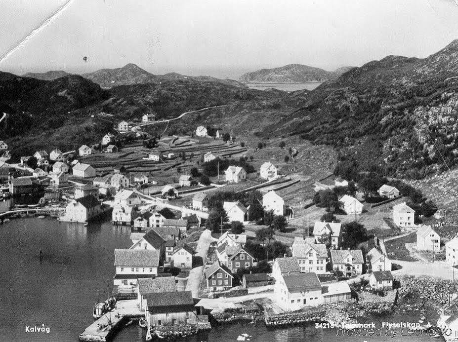 Hotel Knutholmen à Kalvåg Extérieur photo