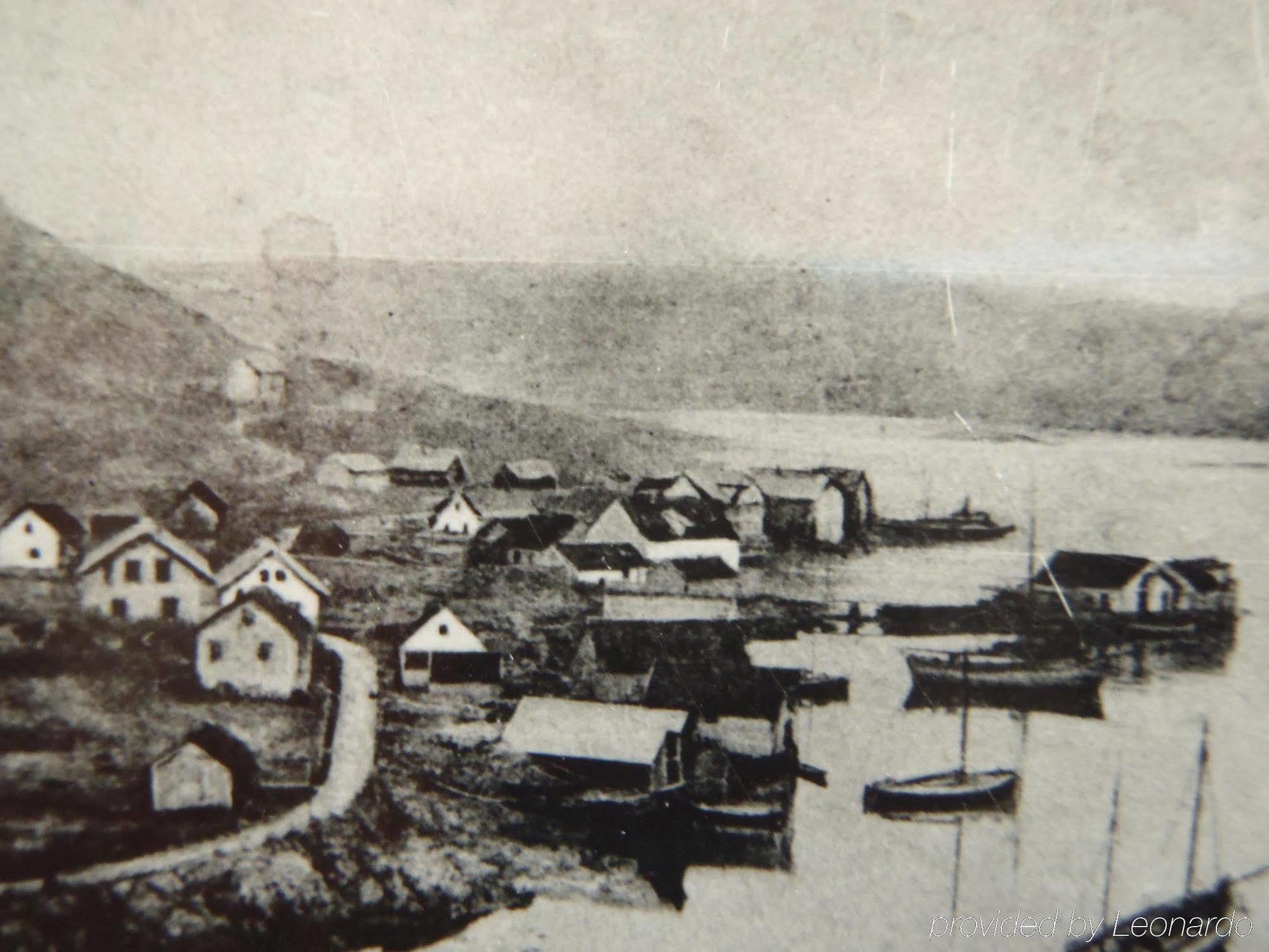 Hotel Knutholmen à Kalvåg Extérieur photo